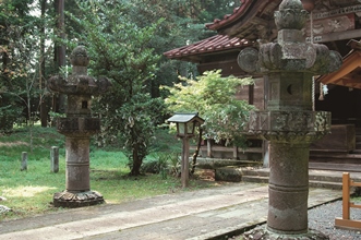 那須神社石燈籠