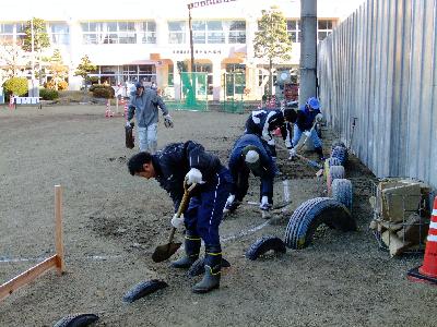 保護者による作業（12月10日）