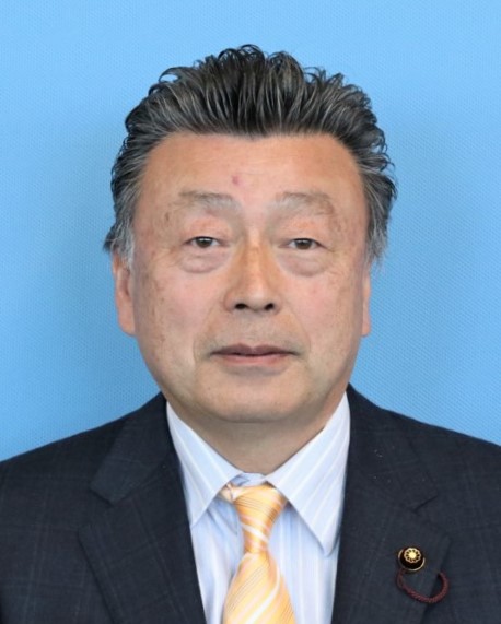 君島　孝明